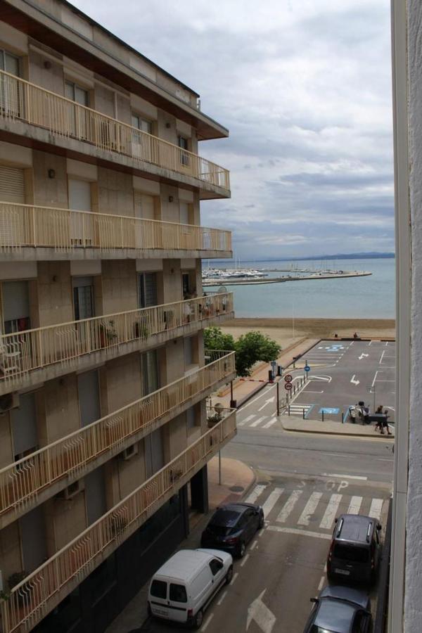 Apartaments Oller Centro Ρόζες Εξωτερικό φωτογραφία