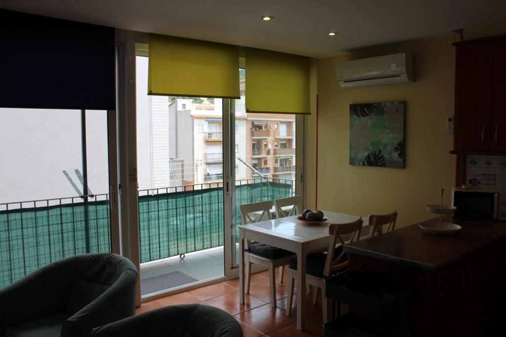 Apartaments Oller Centro Ρόζες Εξωτερικό φωτογραφία