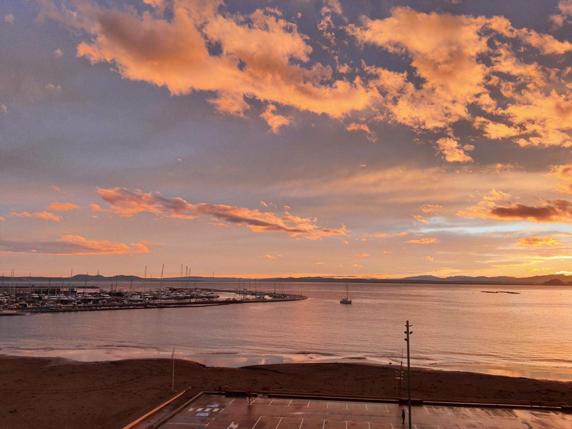 Apartaments Oller Centro Ρόζες Εξωτερικό φωτογραφία